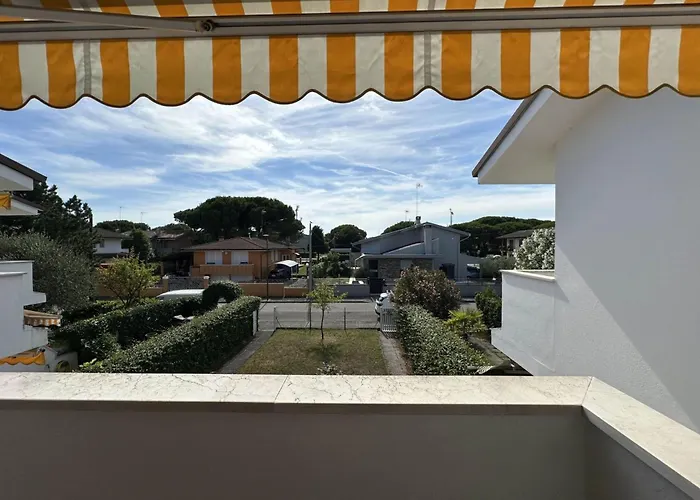 Апартаменти Duplex With Wifi And Fireplace